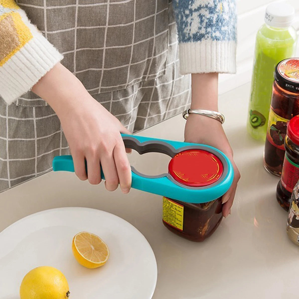 1pc-screw can opener manual can opener multi-function bottle opener four in one screw cap screwdriver energy-saving device