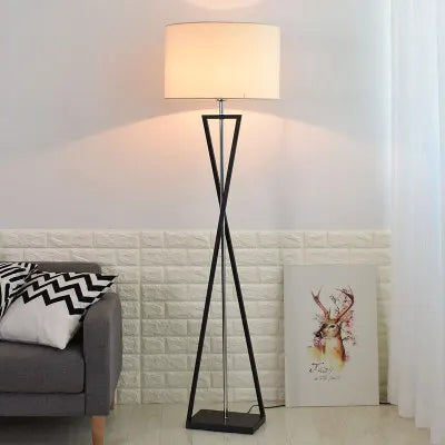 Nordic Modern Floor Lamp Creative Iron Floor light For Living Room Bedroom Study Decor Light Home Night Table Lamp Standing Lamp