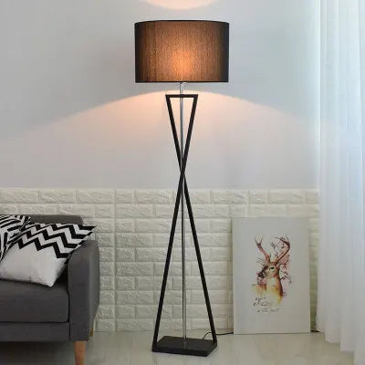 Nordic Modern Floor Lamp Creative Iron Floor light For Living Room Bedroom Study Decor Light Home Night Table Lamp Standing Lamp