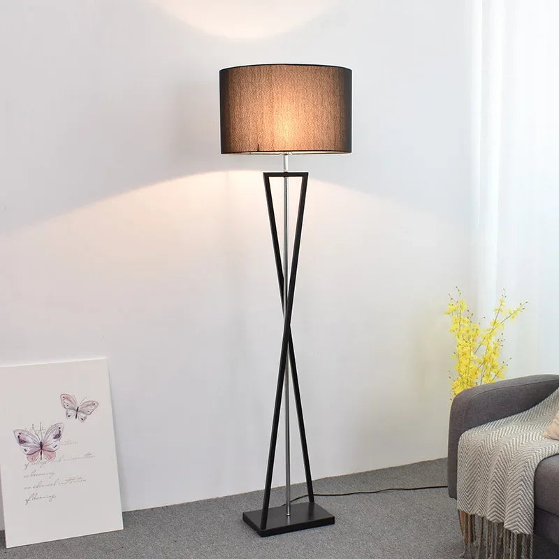 Nordic Modern Floor Lamp Creative Iron Floor light For Living Room Bedroom Study Decor Light Home Night Table Lamp Standing Lamp